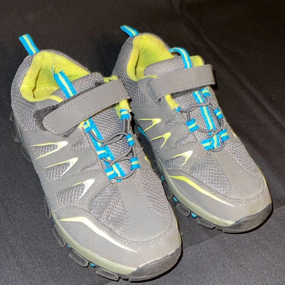 Hawkwell Kids Outdoor Hiking Shoe Size 5